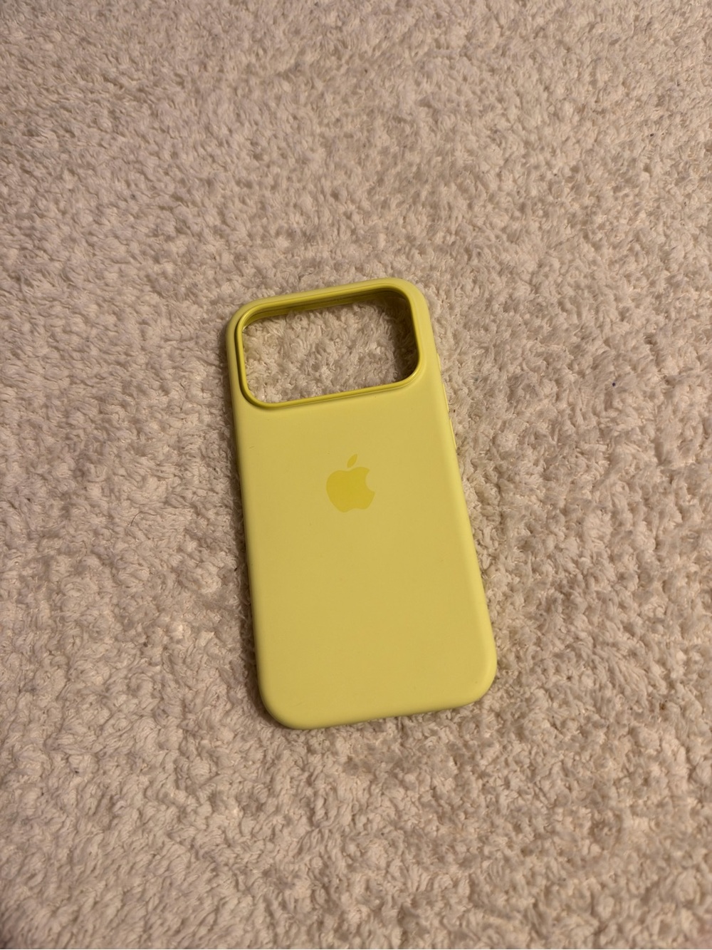 iPhone 17 Pro Apple Yellow Silicone iPhone Case
